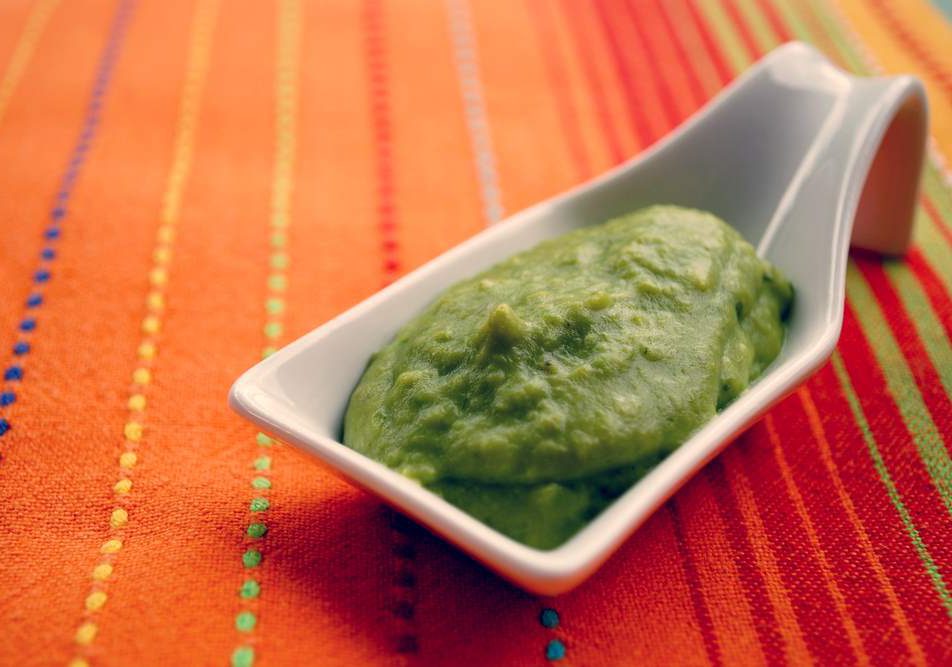 Spaghetti al pesto di fave