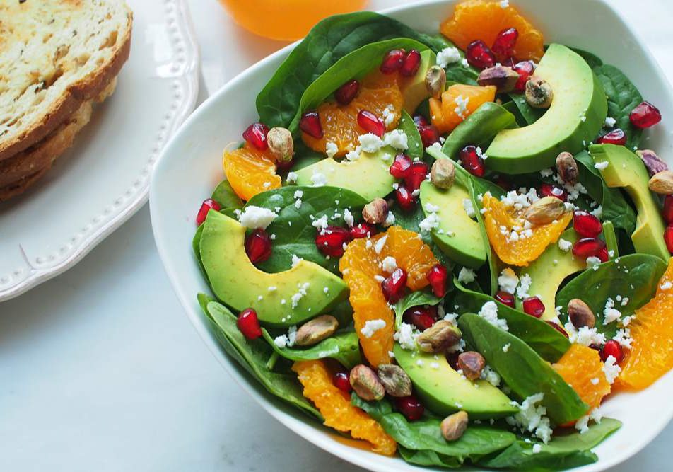 Insalata arance melagrana spinaci