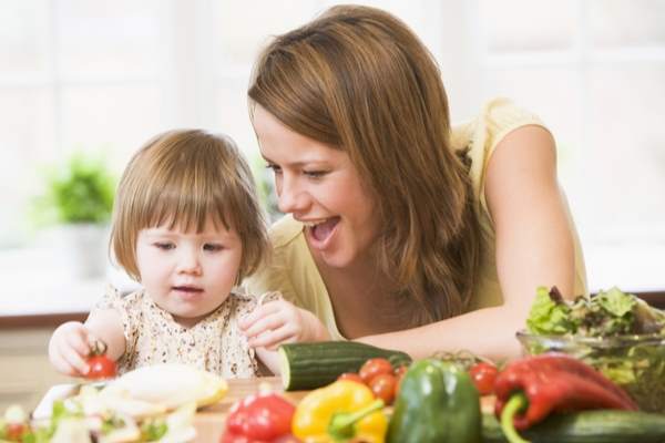 mamma figlia verdura