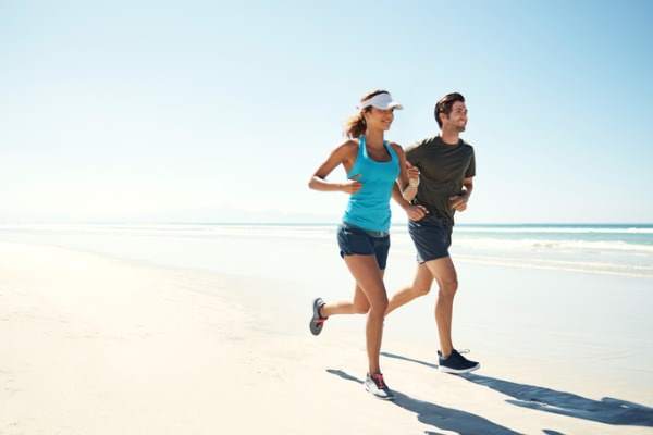 benefici corsa sulla spiaggia