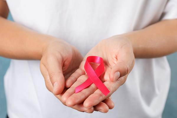 Tumori femminili fiocco rosa