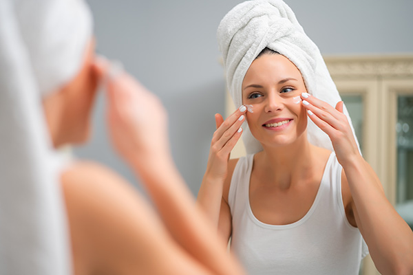 Non dimenticare l’importanza dei trattamenti viso in periodo estivo