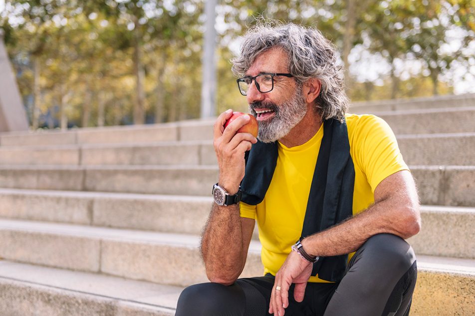mantenere-un-cuore-sano Mantenere un cuore sano è fondamentale per prevenire malattie cardiovascolari e vivere una vita quanto più lunga e attiva possibile.