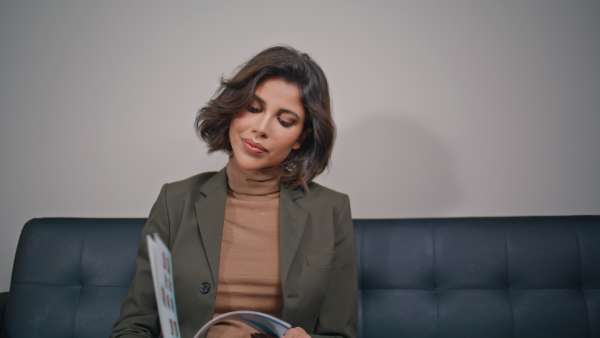 Il primo passo per scegliere un chirurgo plastico è capire le proprie esigenze estetiche. 