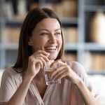 La connessione bidirezionale tra intestino e cervello, detta "asse intestino-cervello", è cruciale per capire come prenderci cura della nostra salute a 360 gradi.