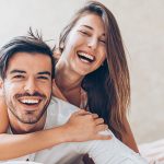 I sintomi di un'infezione intima variano a seconda del sesso