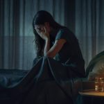 donna che soffre di insonnia cronica