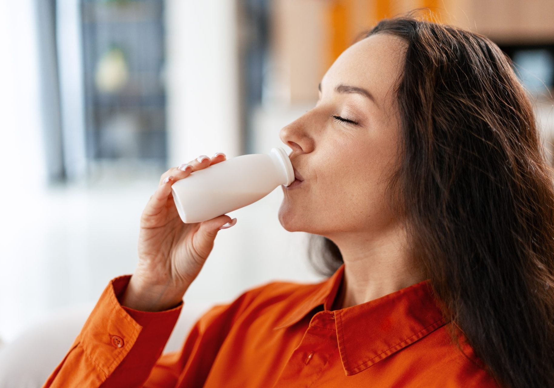 probiotici_cover donna assume probiotici
